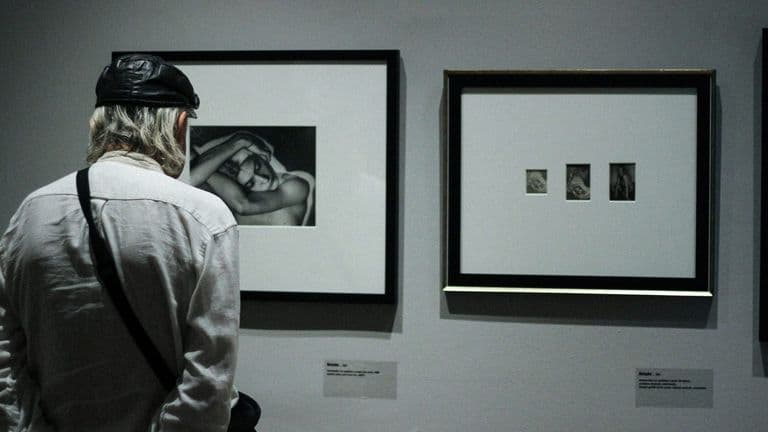 Lorna Simpson’s “Source Notes” Opens at The Met