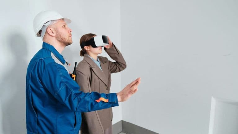 Breaking Boundaries: The Rise of Virtual Reality Art Exhibitions in U.S. Museums