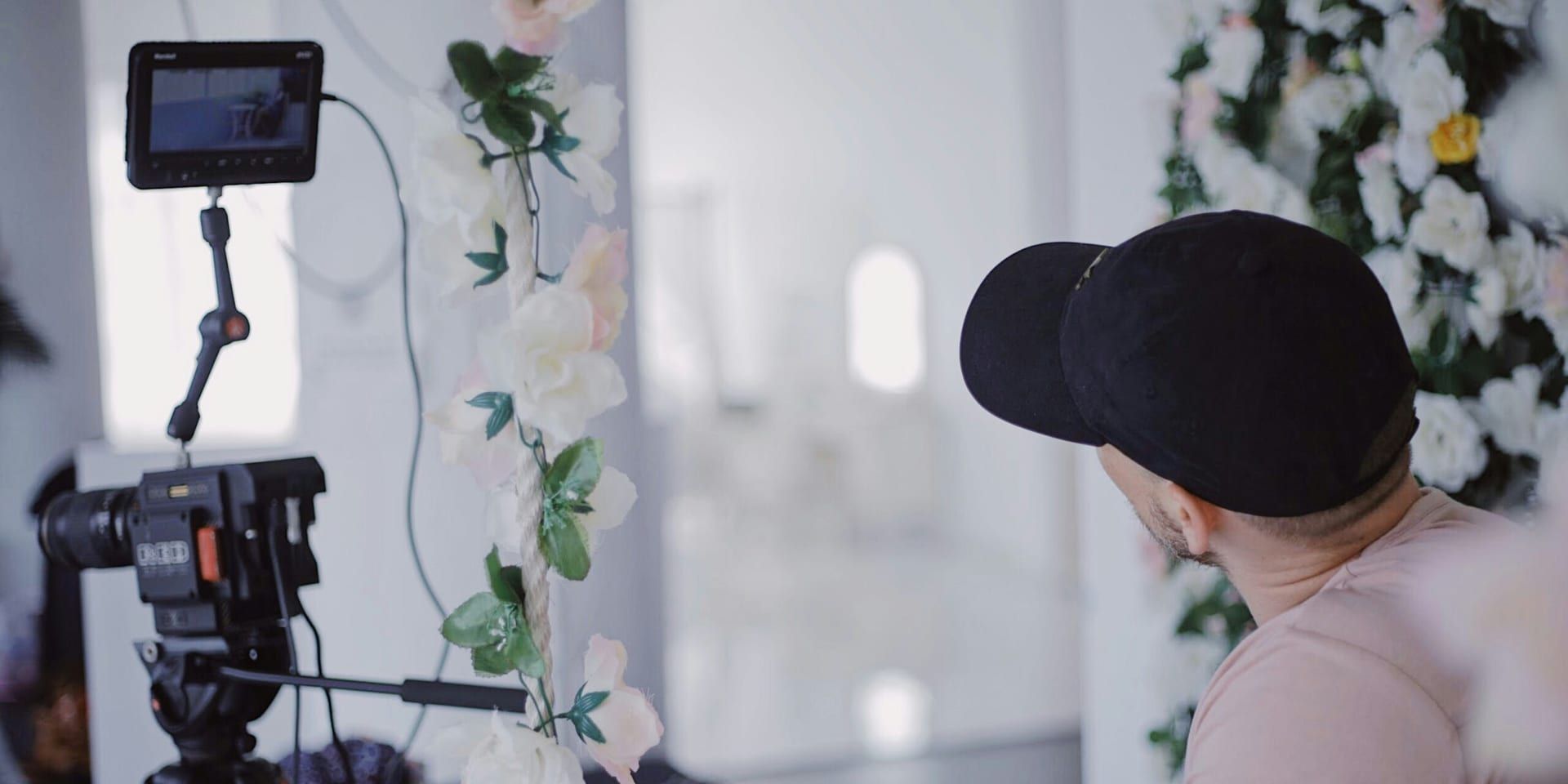 Holiday Rom‑Com “Joy to the World” Unravels Facade of Perfection