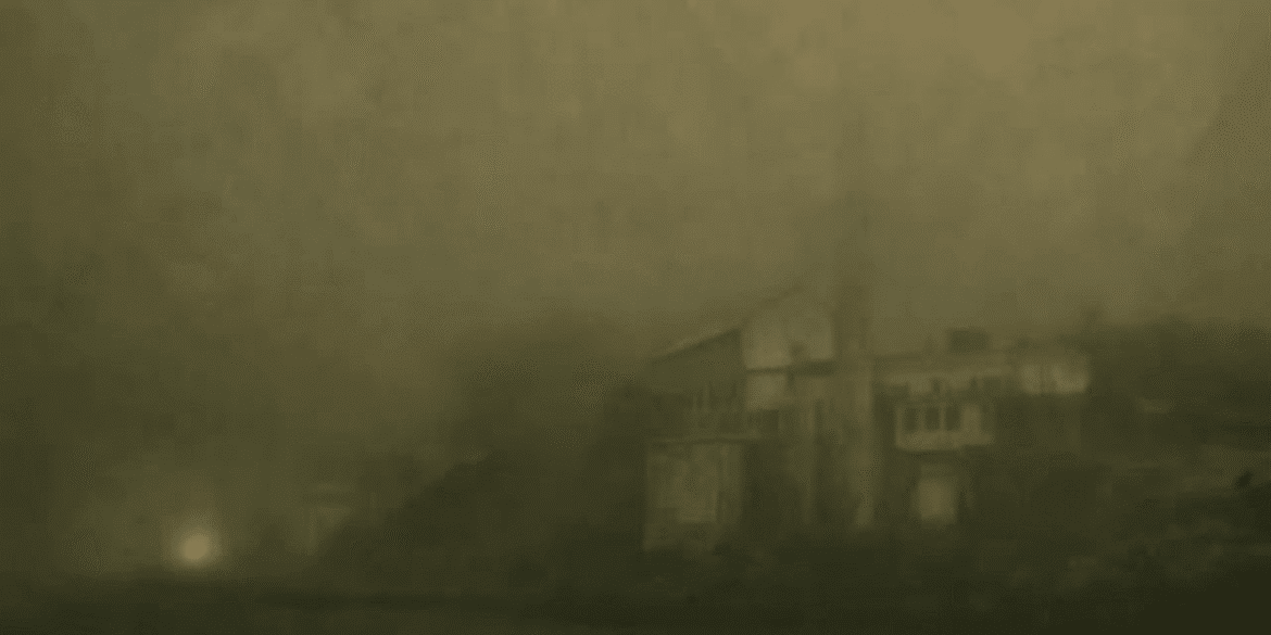 Andrew Para Photography creates limited edition prints designed to evoke stillness and emotional connection within the spaces they inhabit.